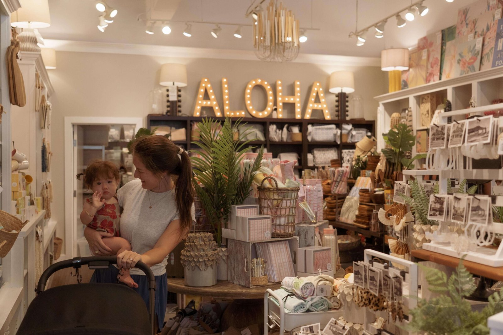 Stroller Friendly boutiques in Kailua